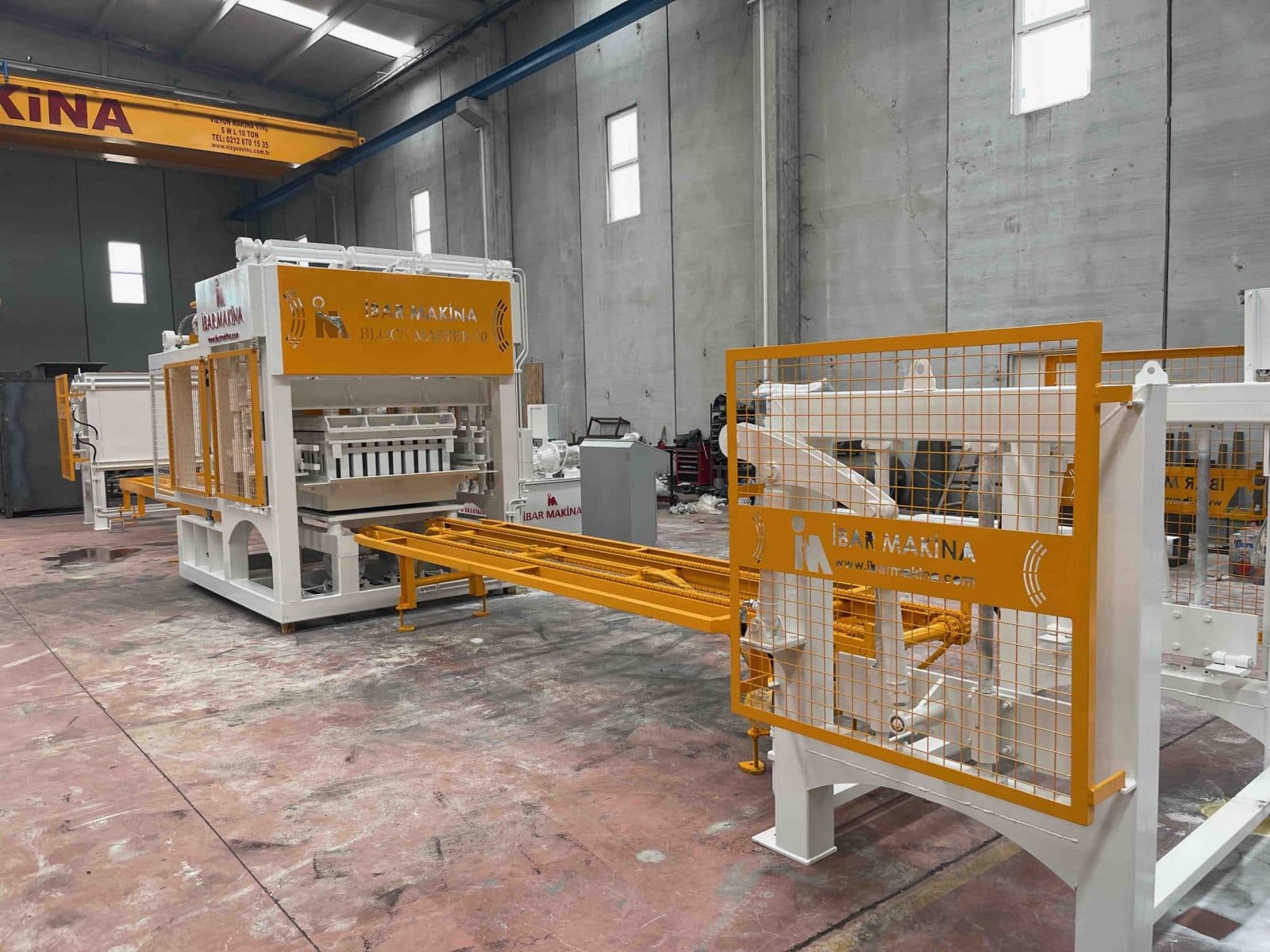 BLOCKMASTER 10 S Otomatik Briket Makinası